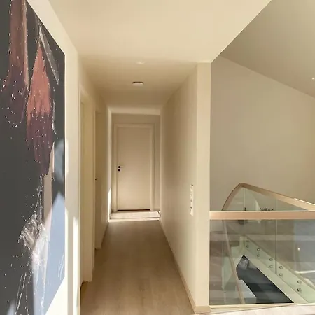Willa Moderne Og Skjermet Enebolig I Idylliske